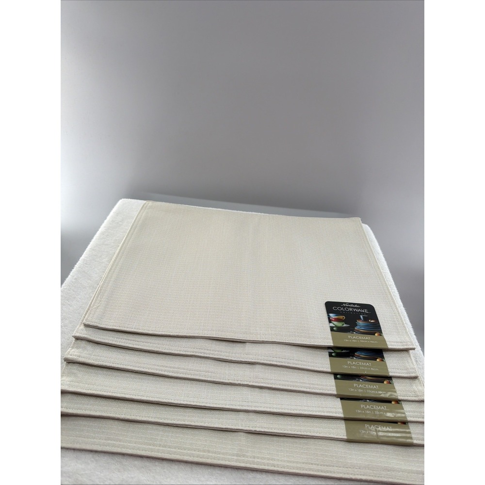 NWT Noritake Colorwave Fabric Placemats Cream 18"x13" Machine Wash Set of 6